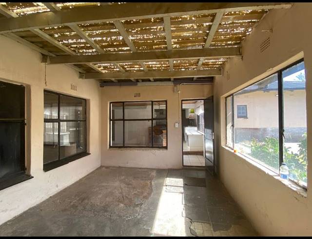 3 BEDROOM HOUSE FOR SALE IN HOMESTEAD